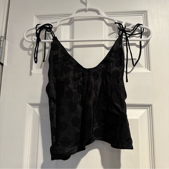 📍Victorias Secret XS Satin Polka Dot Crop - Picture 3 of 5